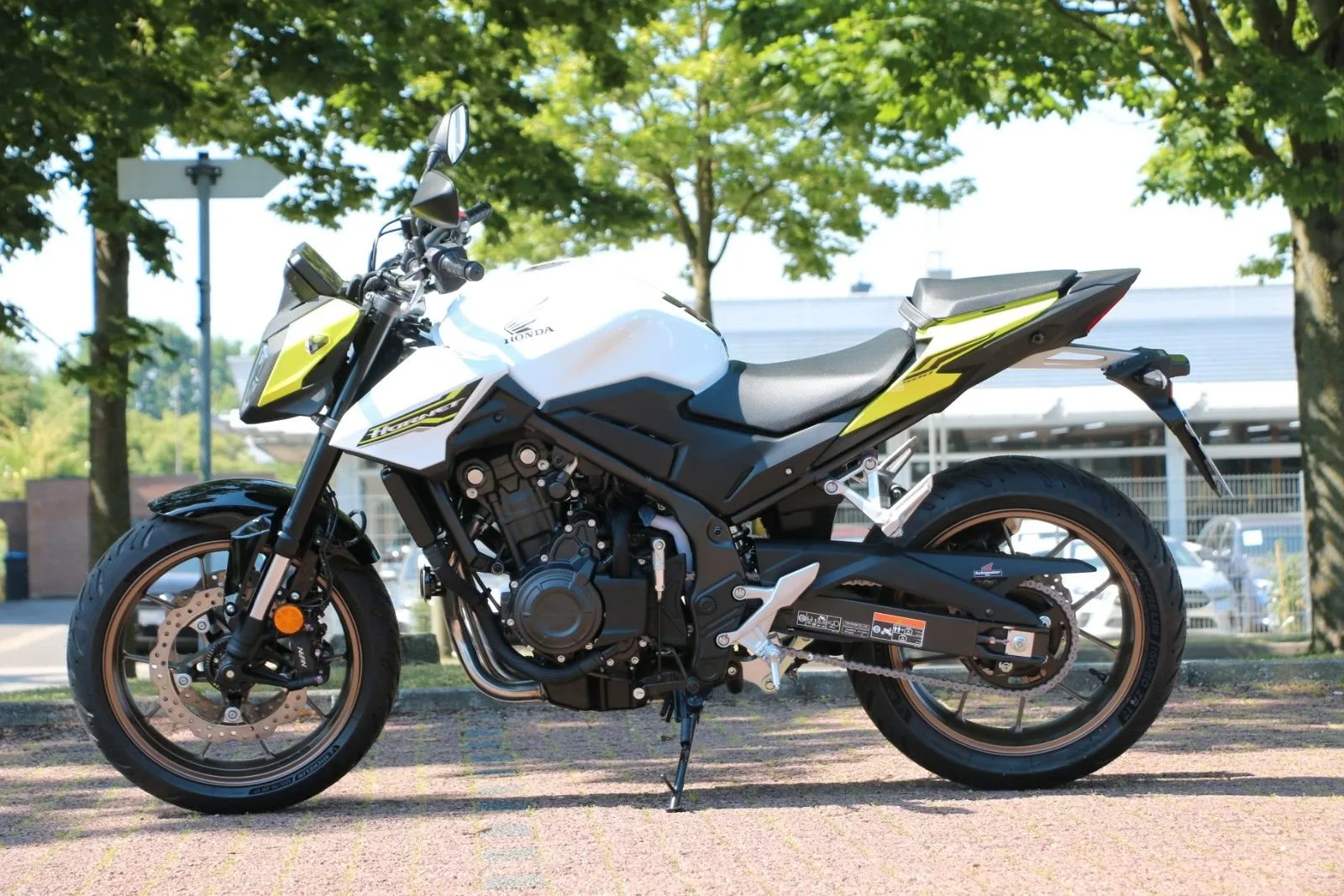 Honda CB500 Hornet E-Clutch