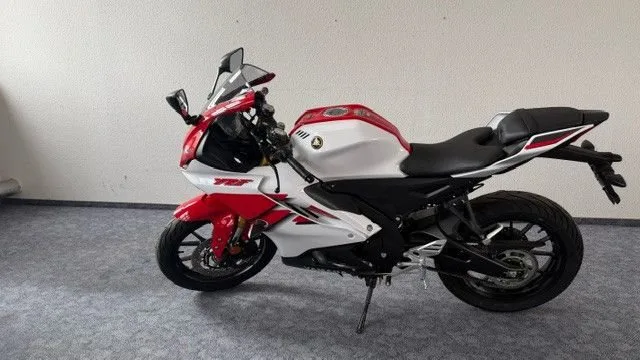 Yamaha R125