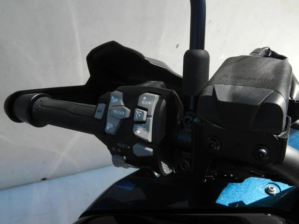 Kawasaki Versys 1100