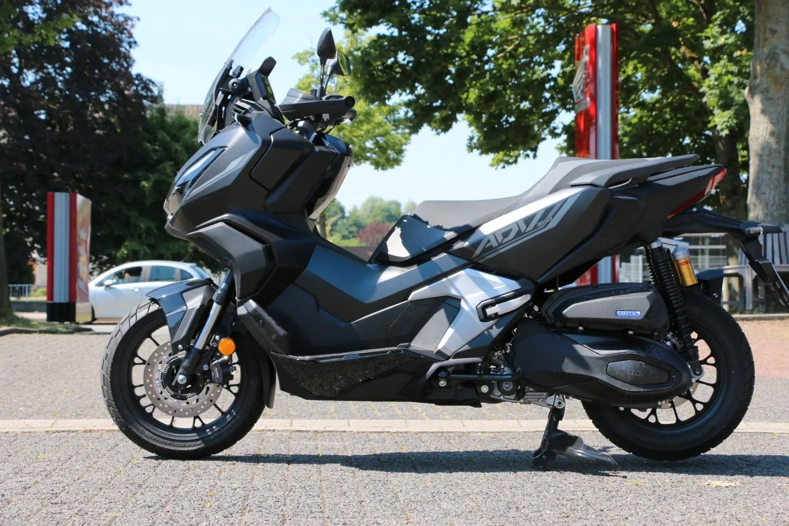 Honda ADV350