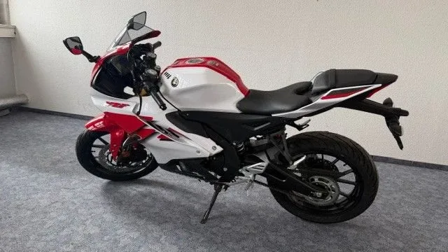 Yamaha R125