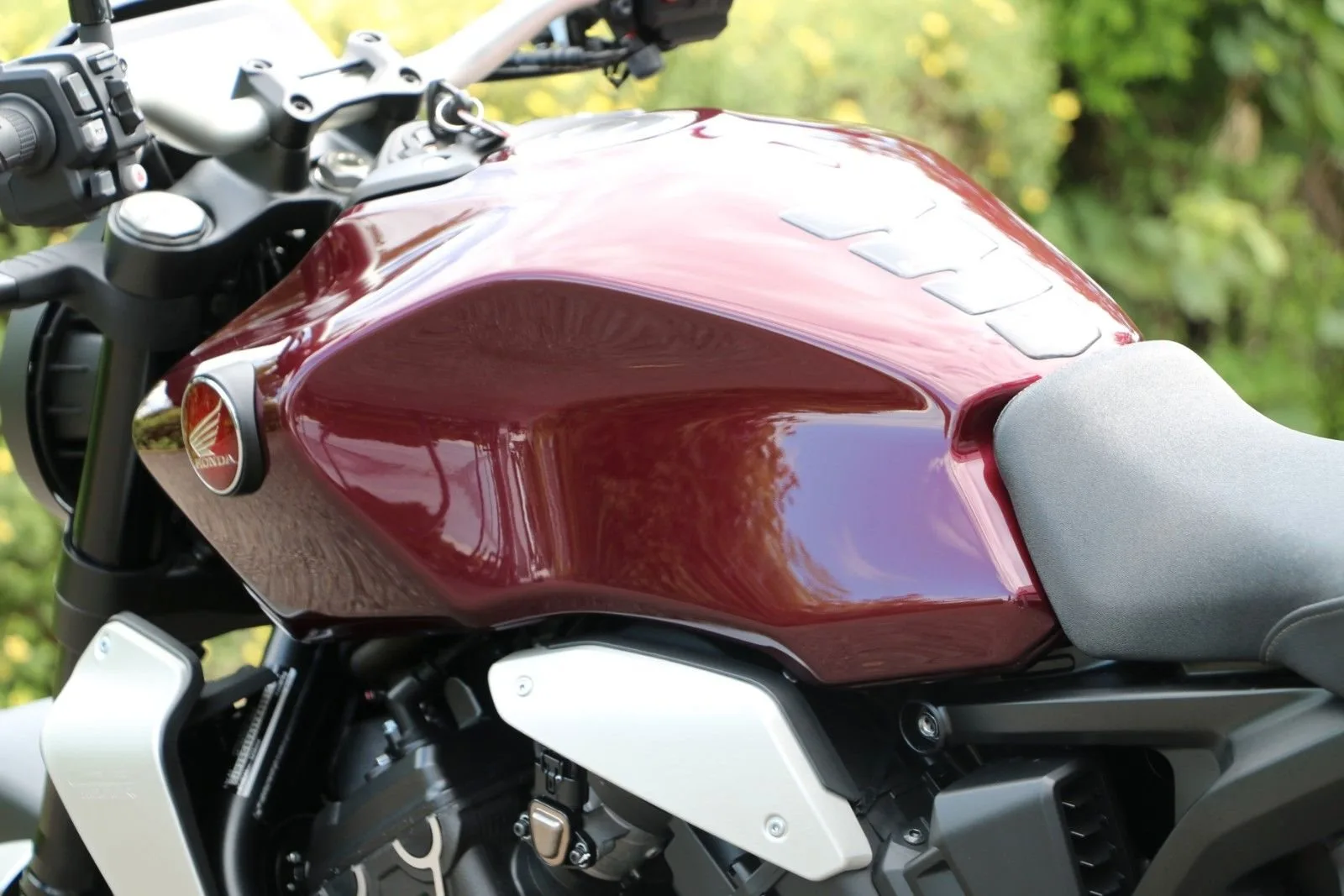 Honda CB 1000 R mit Zubehör