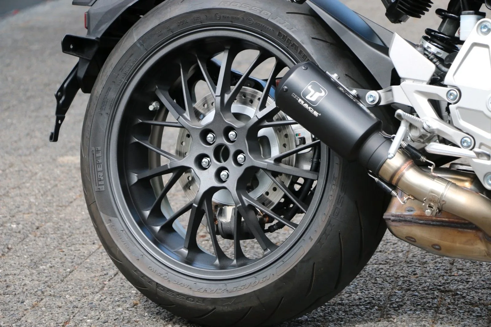 Honda CB 1000 R mit Zubehör