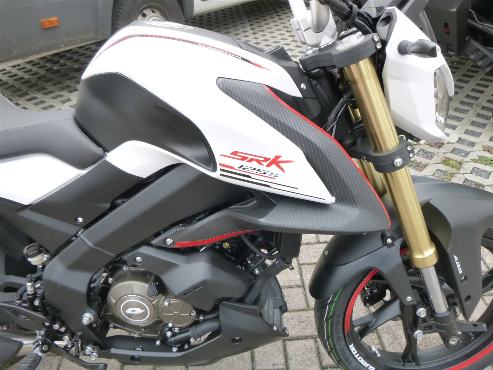 QJ Motor SRK 125 S SRK 125 S ABS