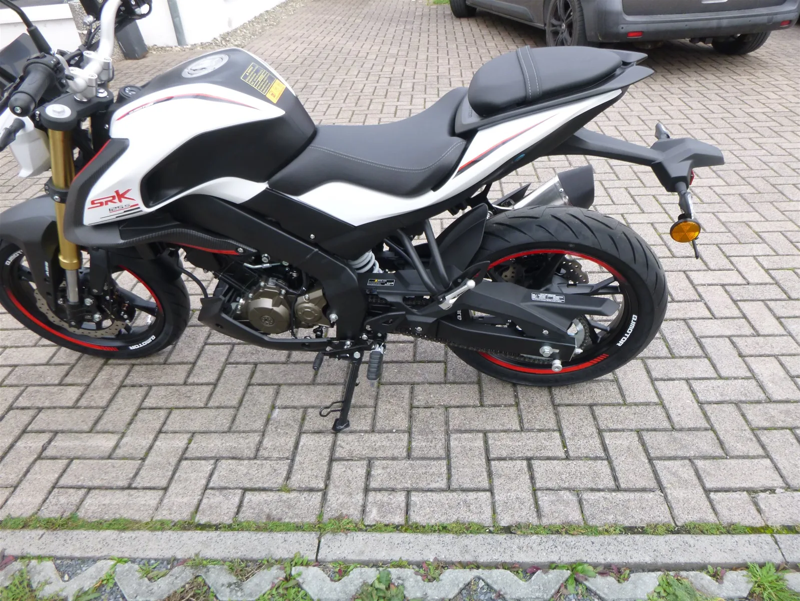 QJ Motor SRK 125 S SRK 125 S ABS