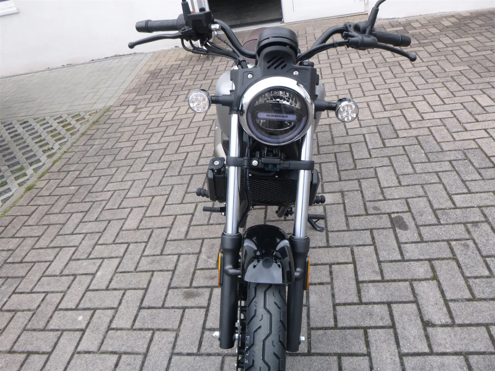 QJ Motor SRV 125 SRV 125 ABS E5+