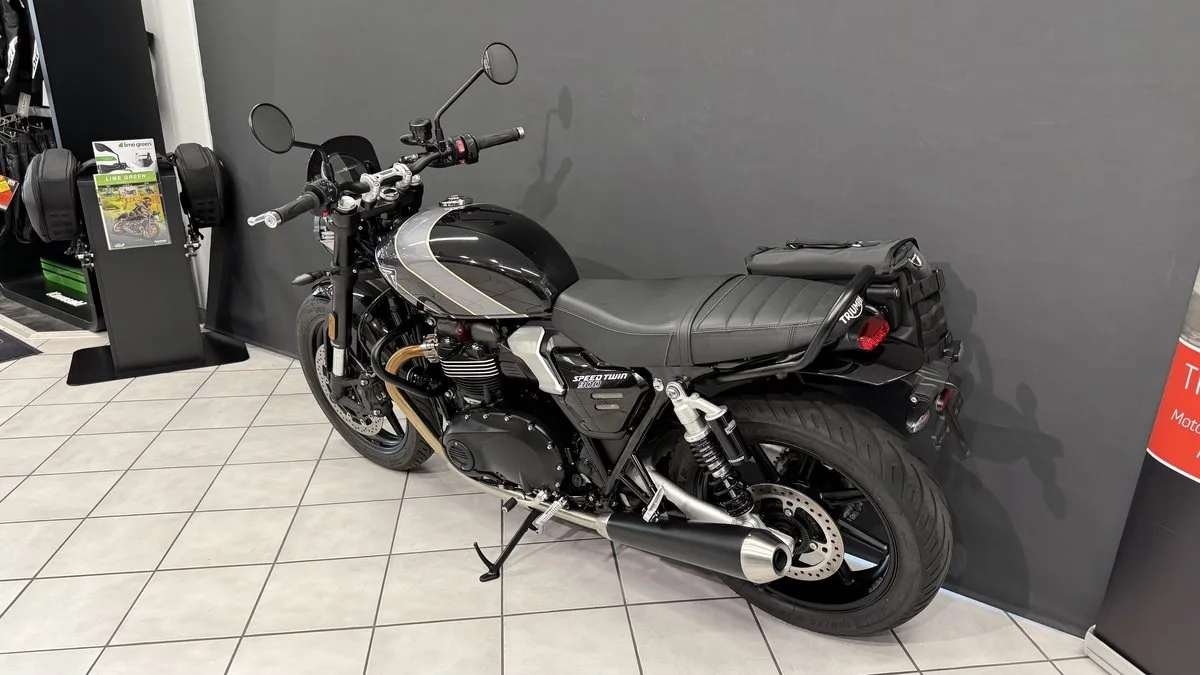 Triumph Speed Twin 900