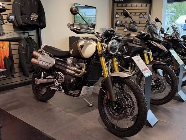 Triumph Scrambler 1200 XE