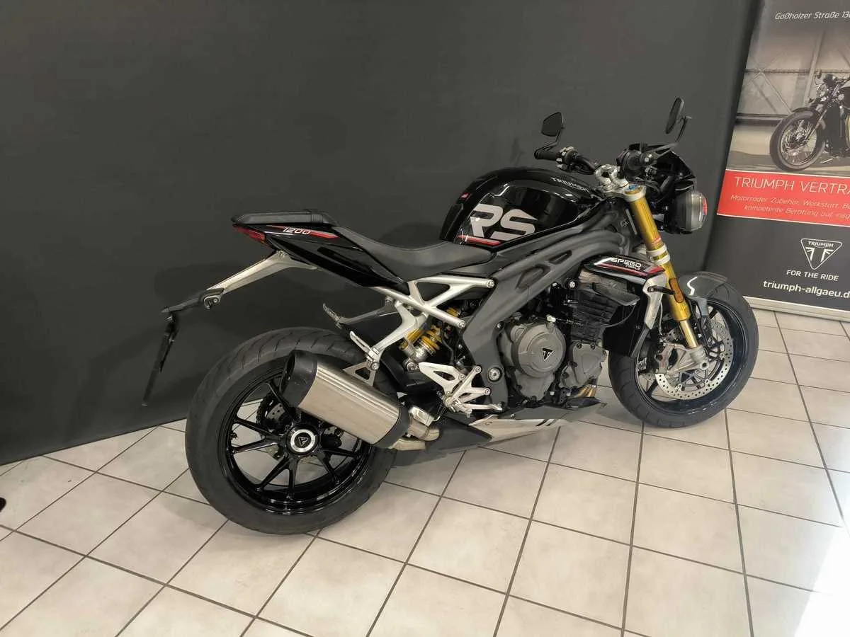 Triumph Speed Triple 1200 RS