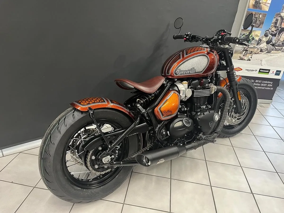 Triumph Bonneville Bobber