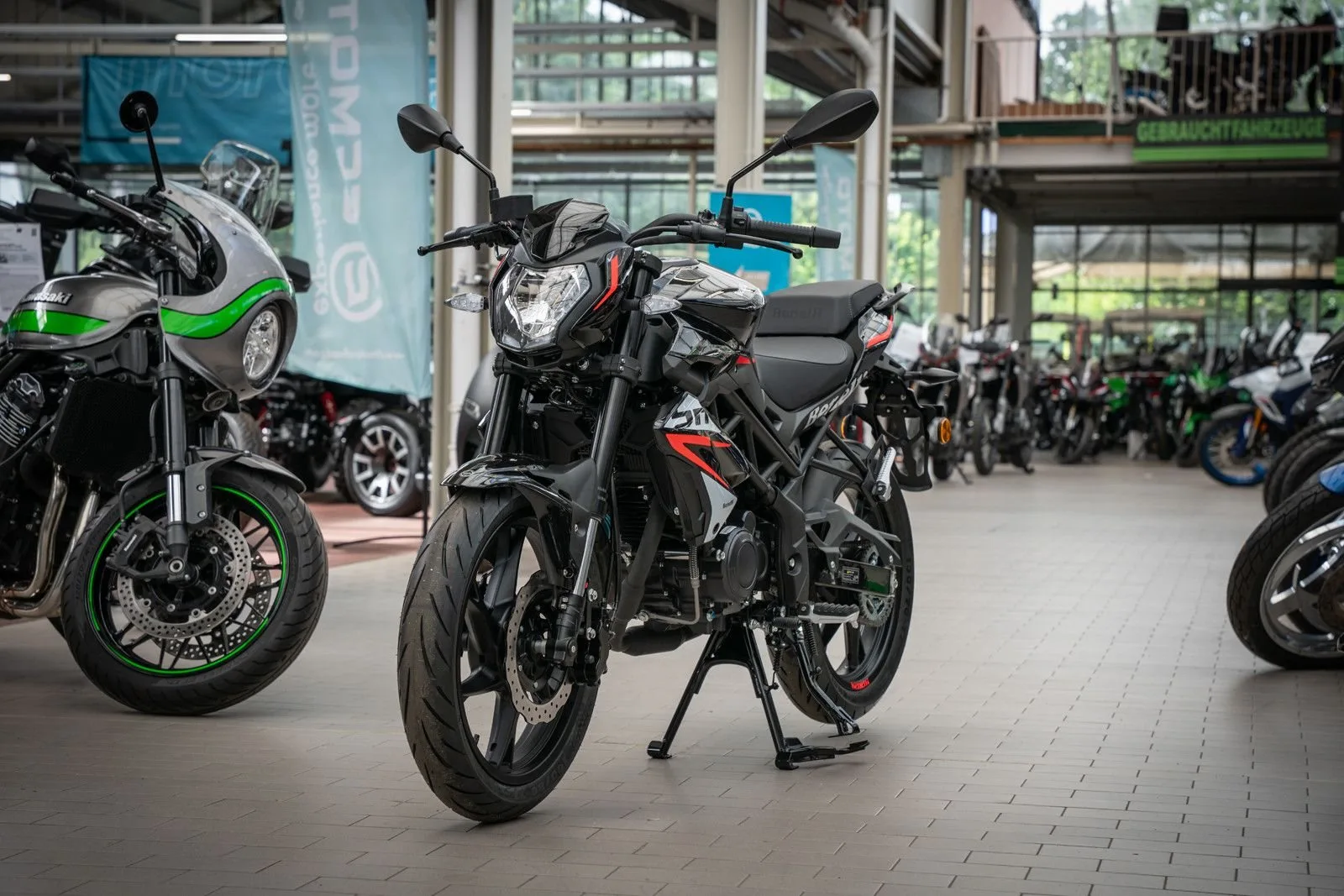 Benelli BN 125