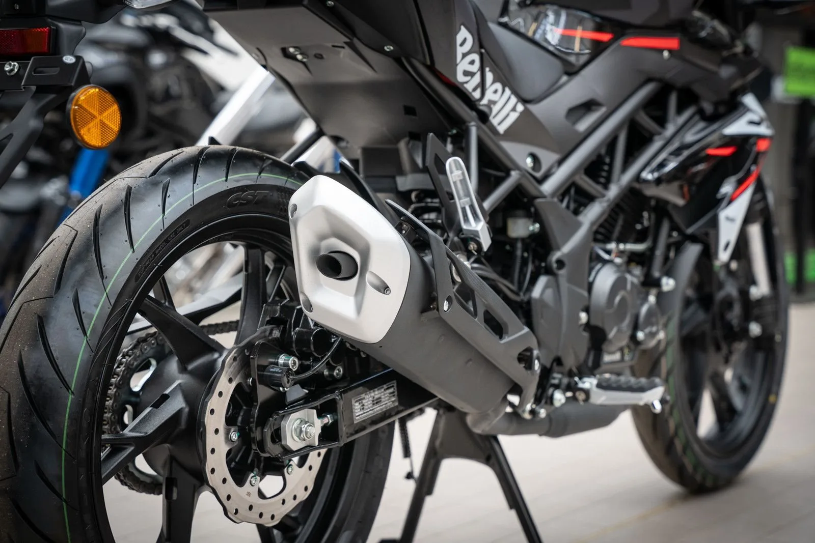 Benelli BN 125