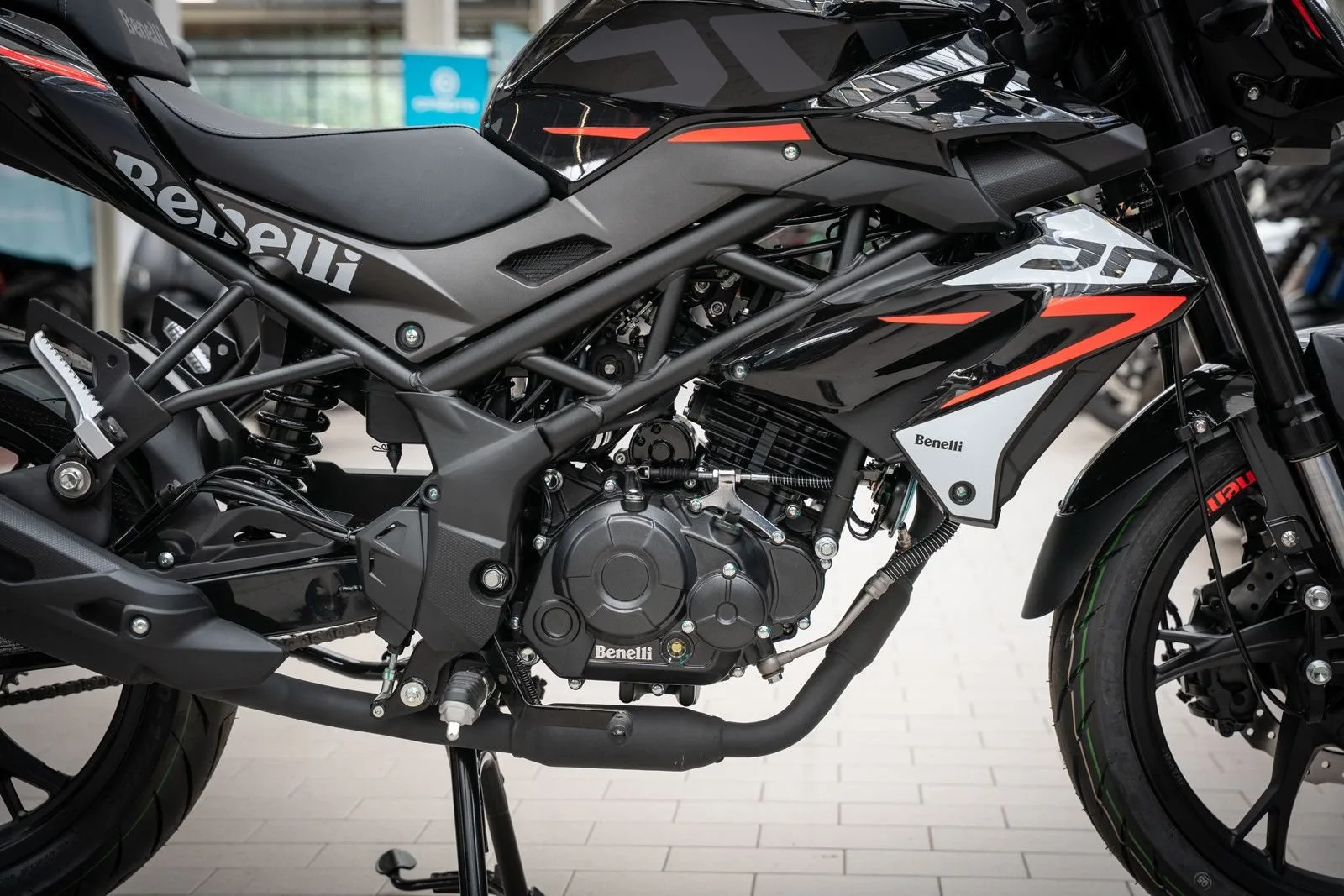Benelli BN 125