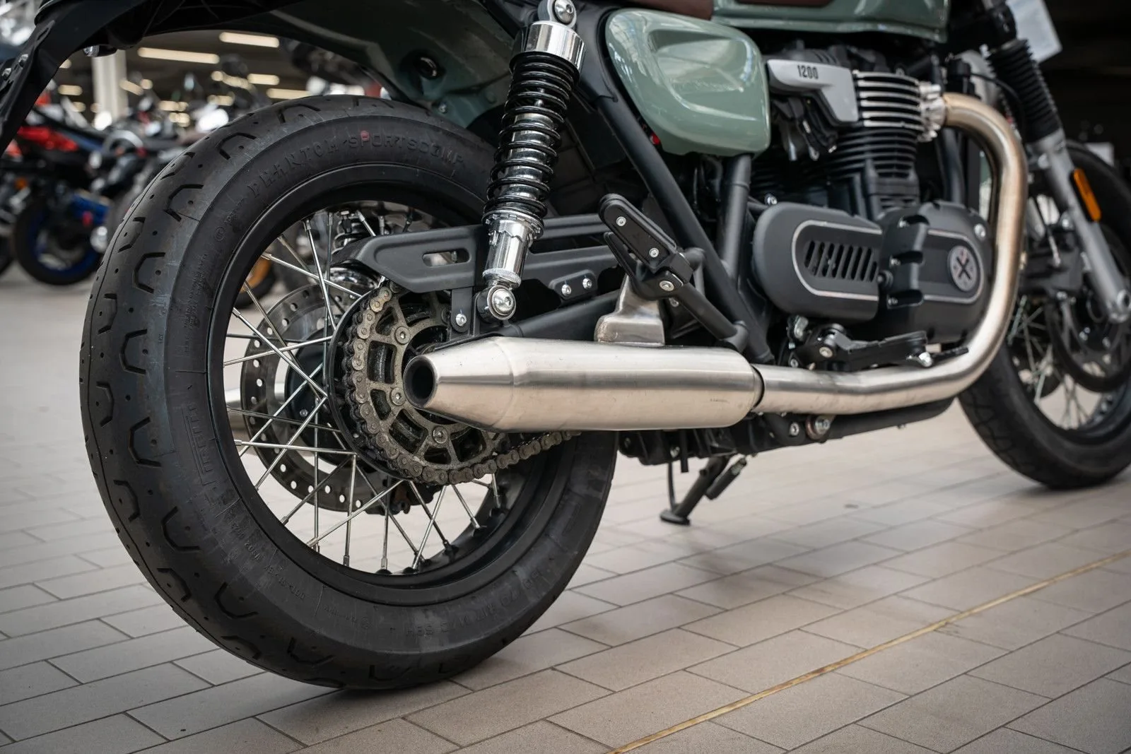 Brixton Cromwell 1200