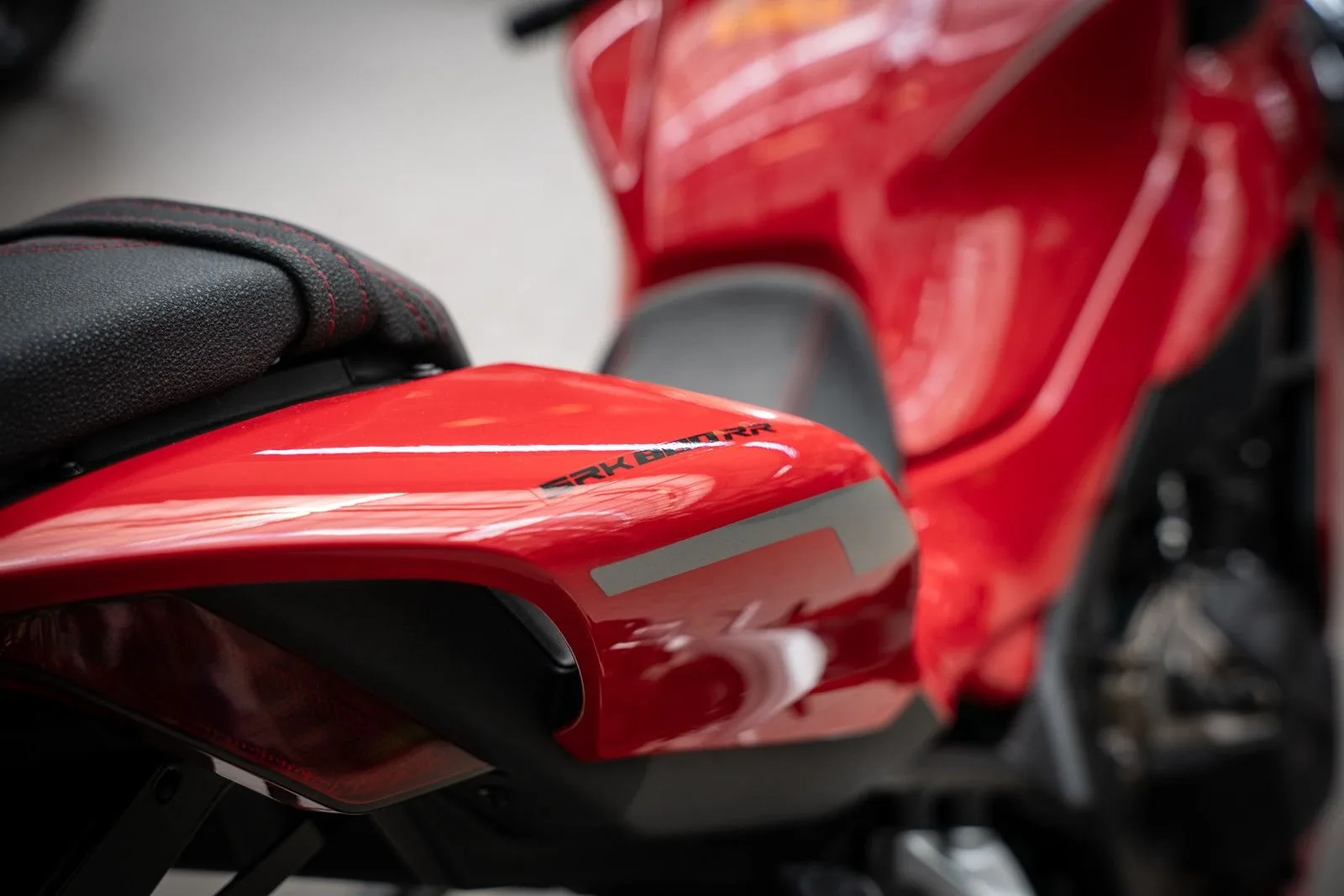 QJ Motor SRK 800 RR