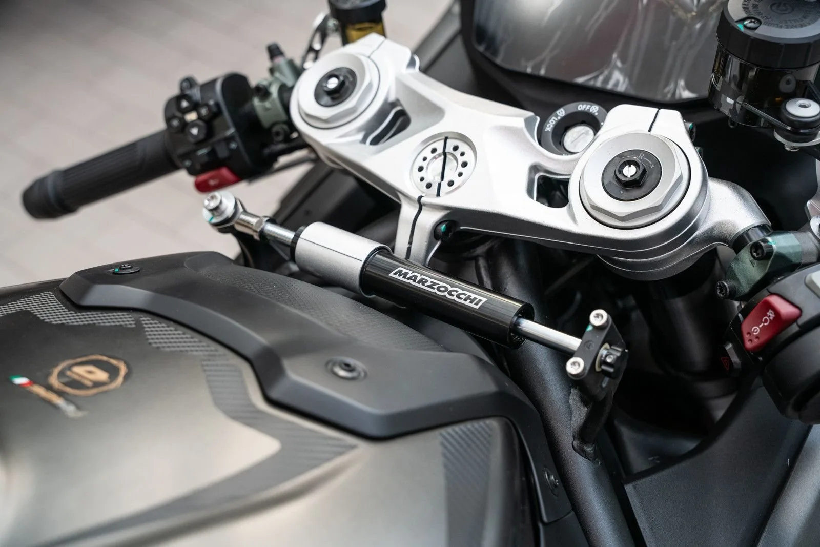 QJ Motor SRK 921 RR