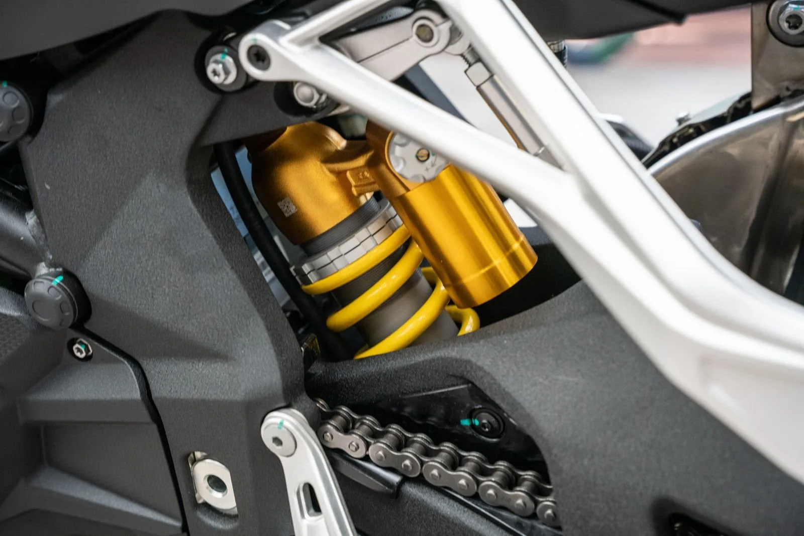 QJ Motor SRK 921 RR