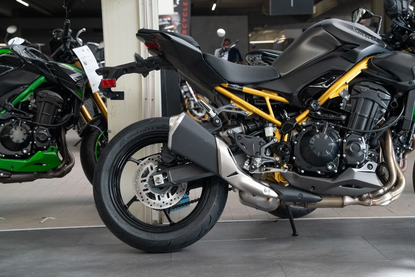 Kawasaki Z900