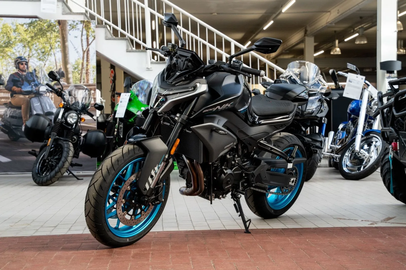 CFMOTO 800NK Advanced