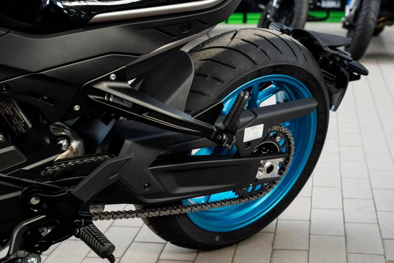 CFMOTO 800NK Advanced