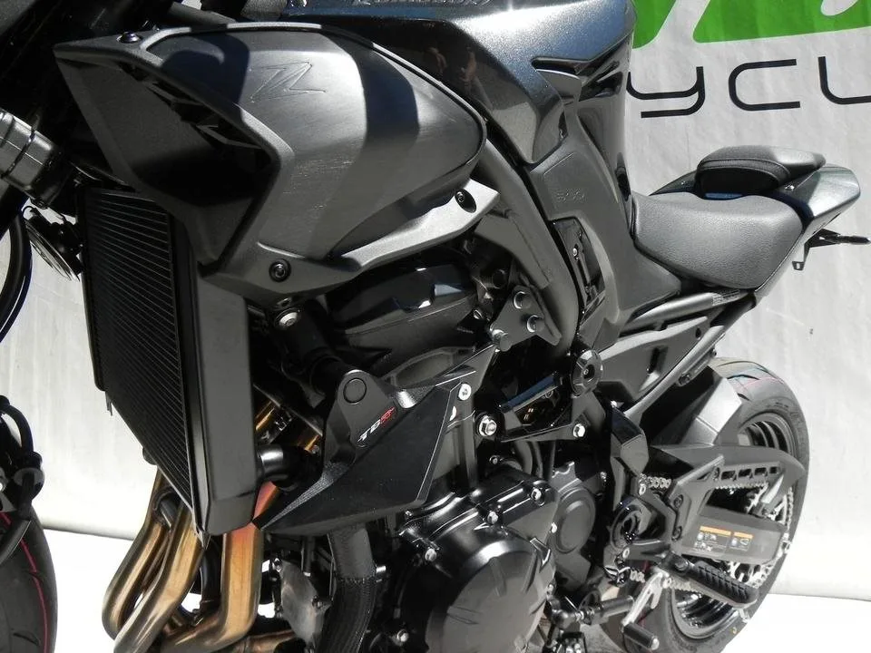 Kawasaki Z900