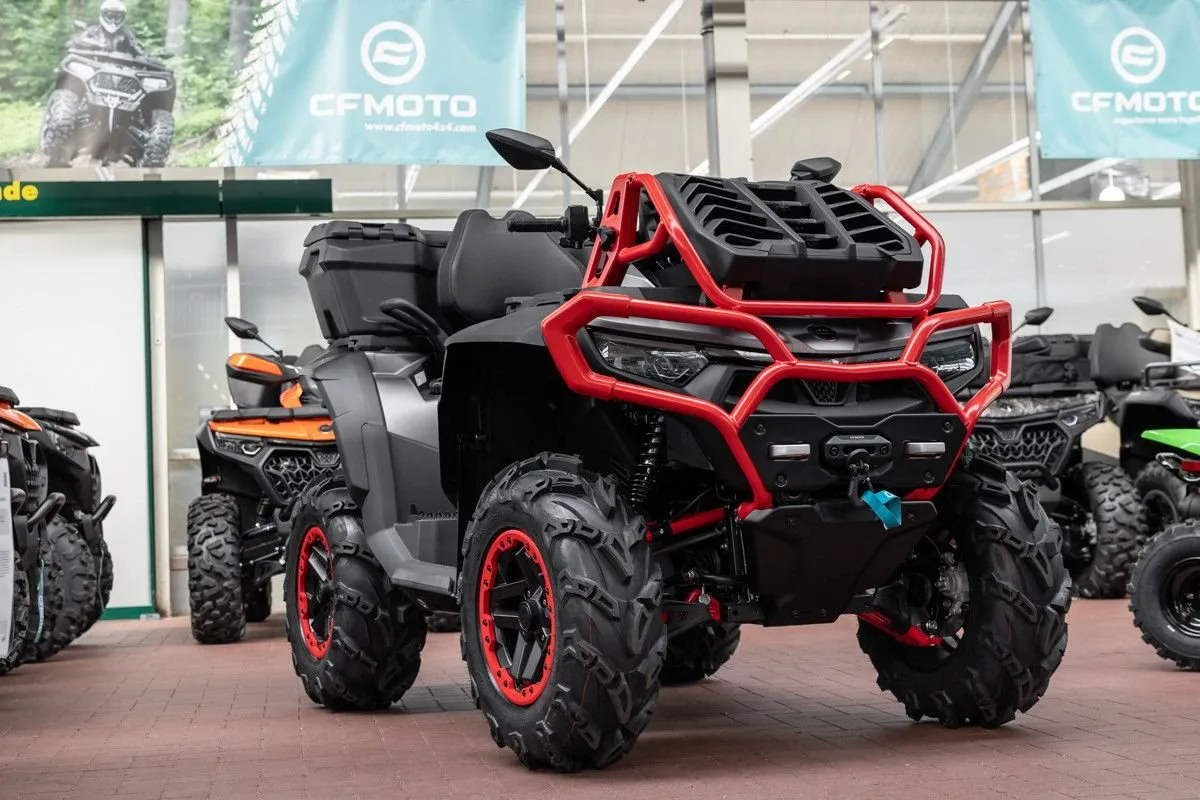 CFMOTO CFORCE 1000 MUD Version