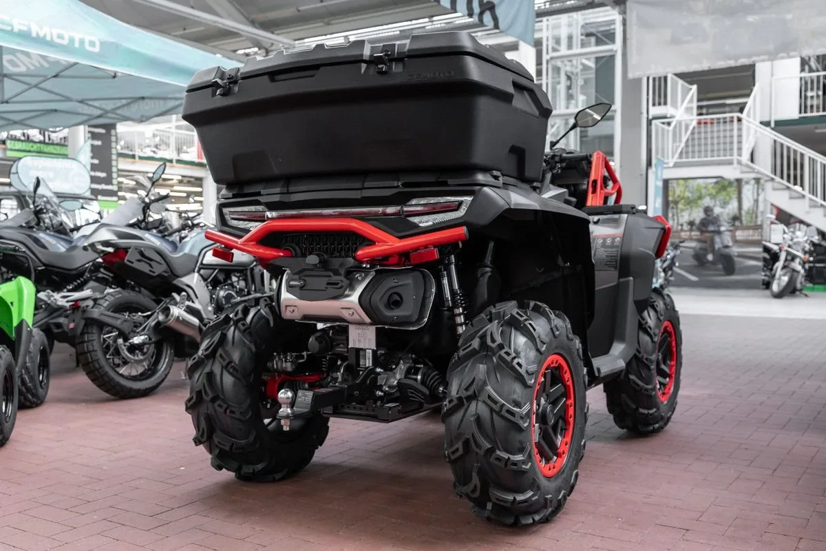 CFMOTO CFORCE 1000 MUD Version