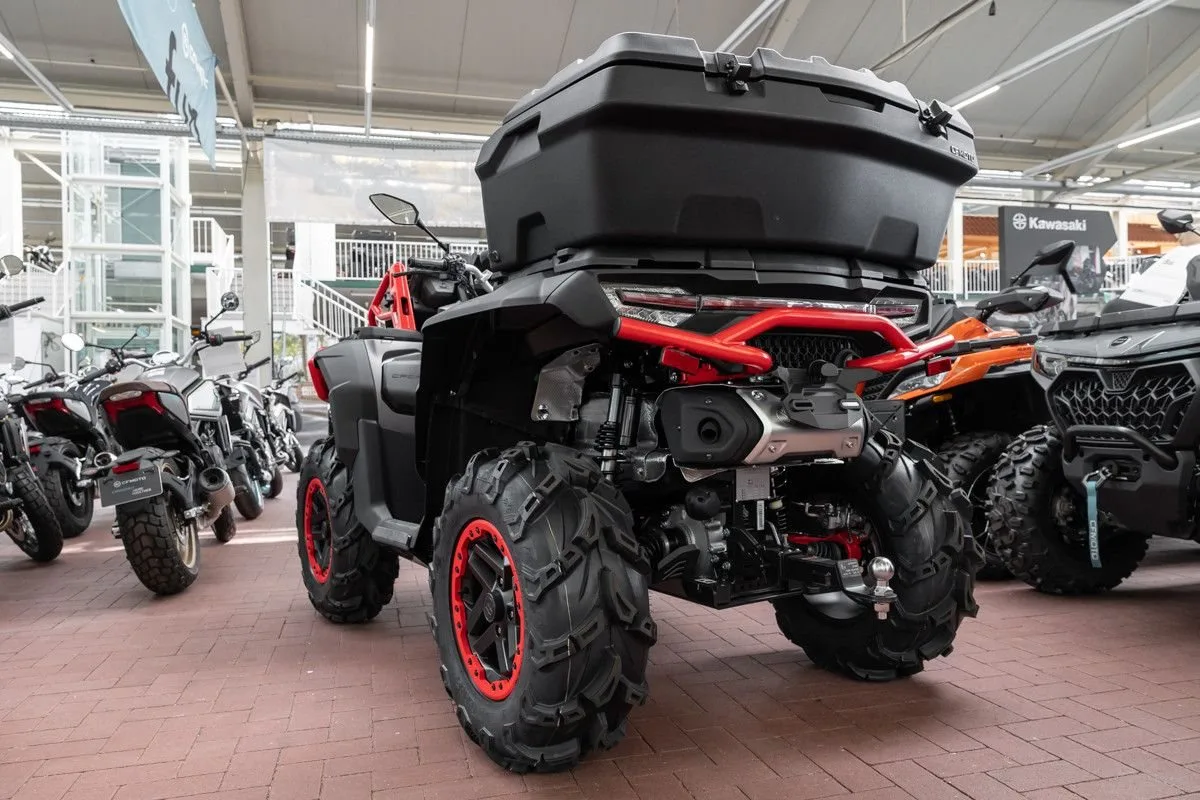 CFMOTO CFORCE 1000 MUD Version