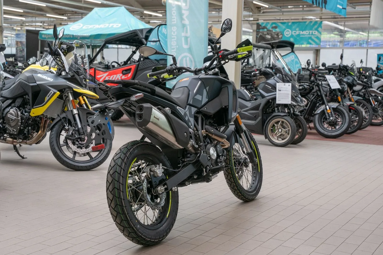 Benelli BKX 125