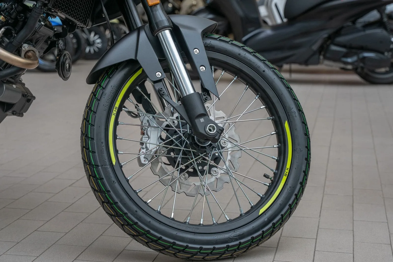 Benelli BKX 125