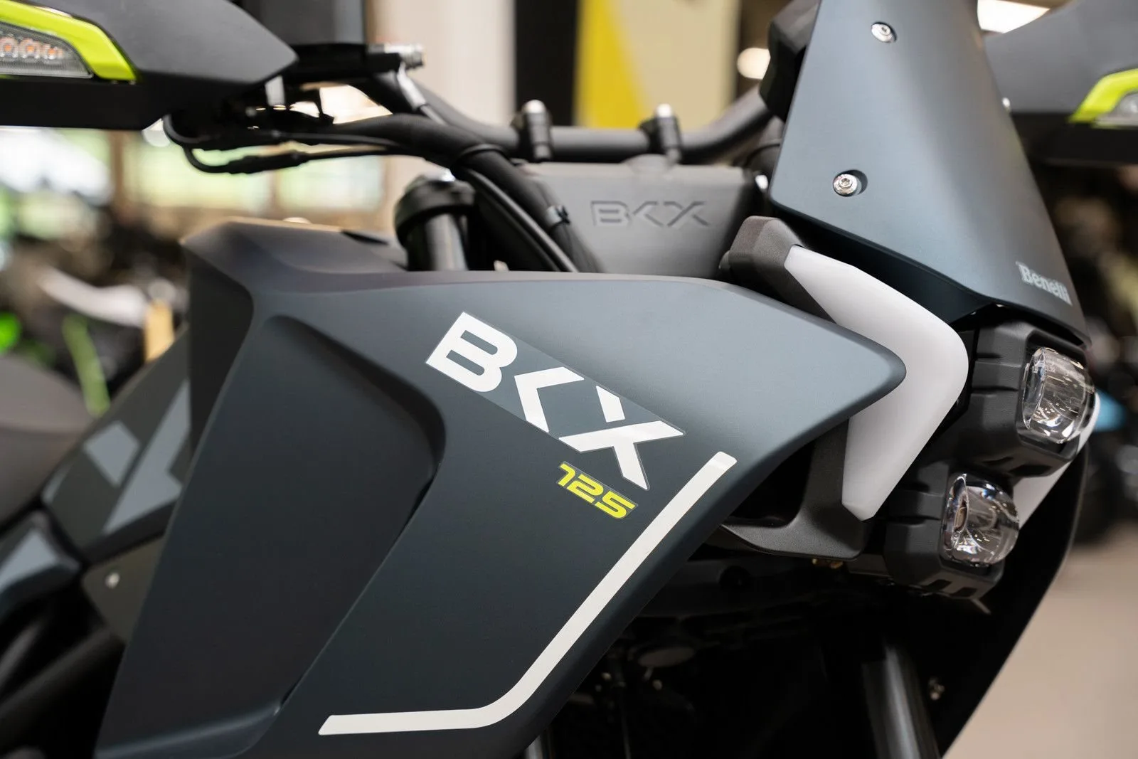 Benelli BKX 125