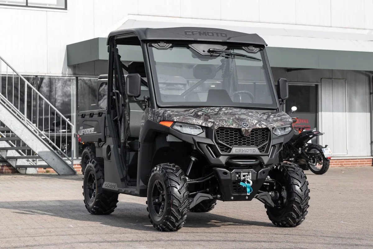 CFMOTO UFORCE 600+