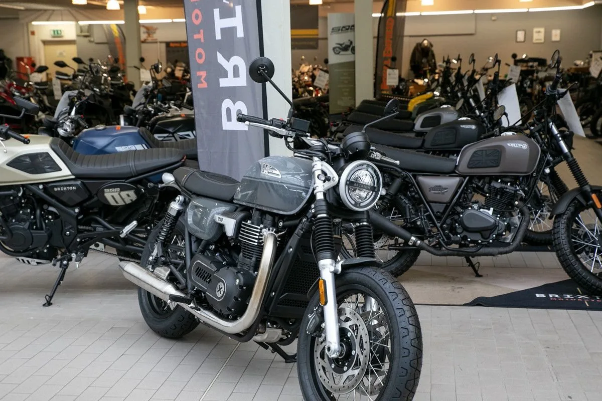 Brixton Cromwell 1200