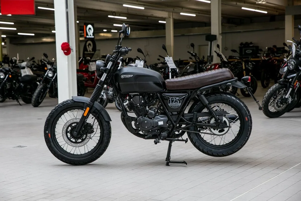 Brixton Cromwell 125