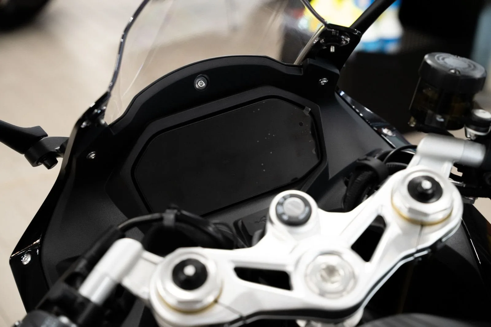 QJ Motor SRK 600 RS