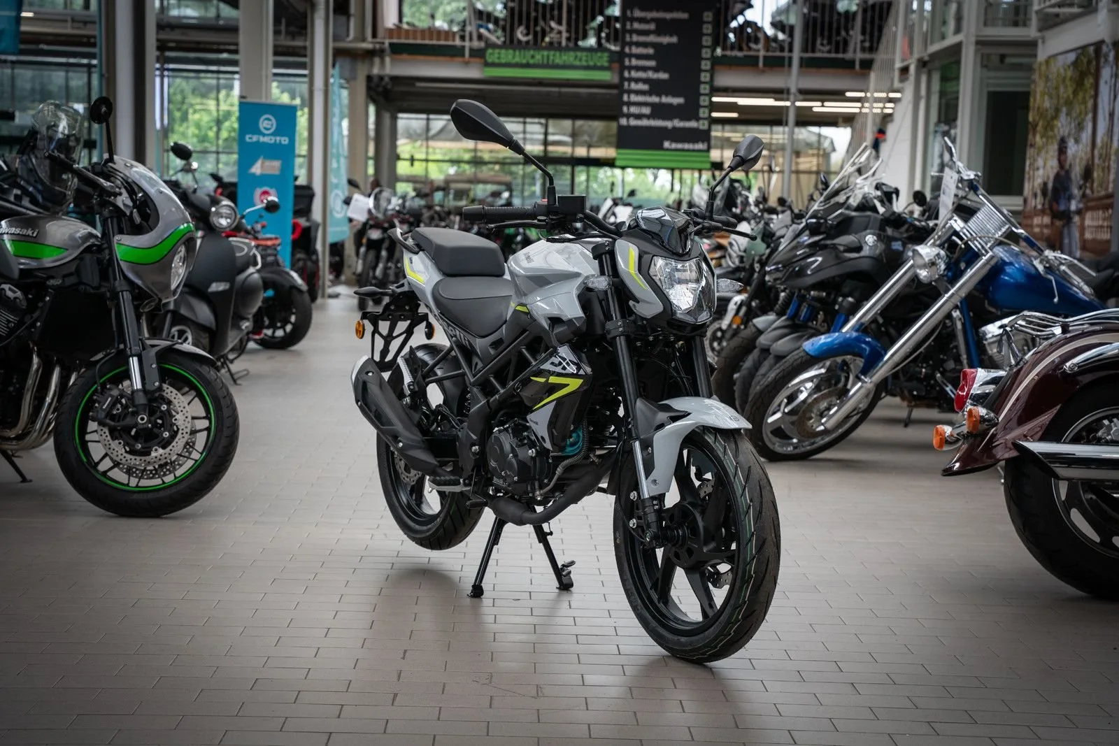 Benelli BN 125