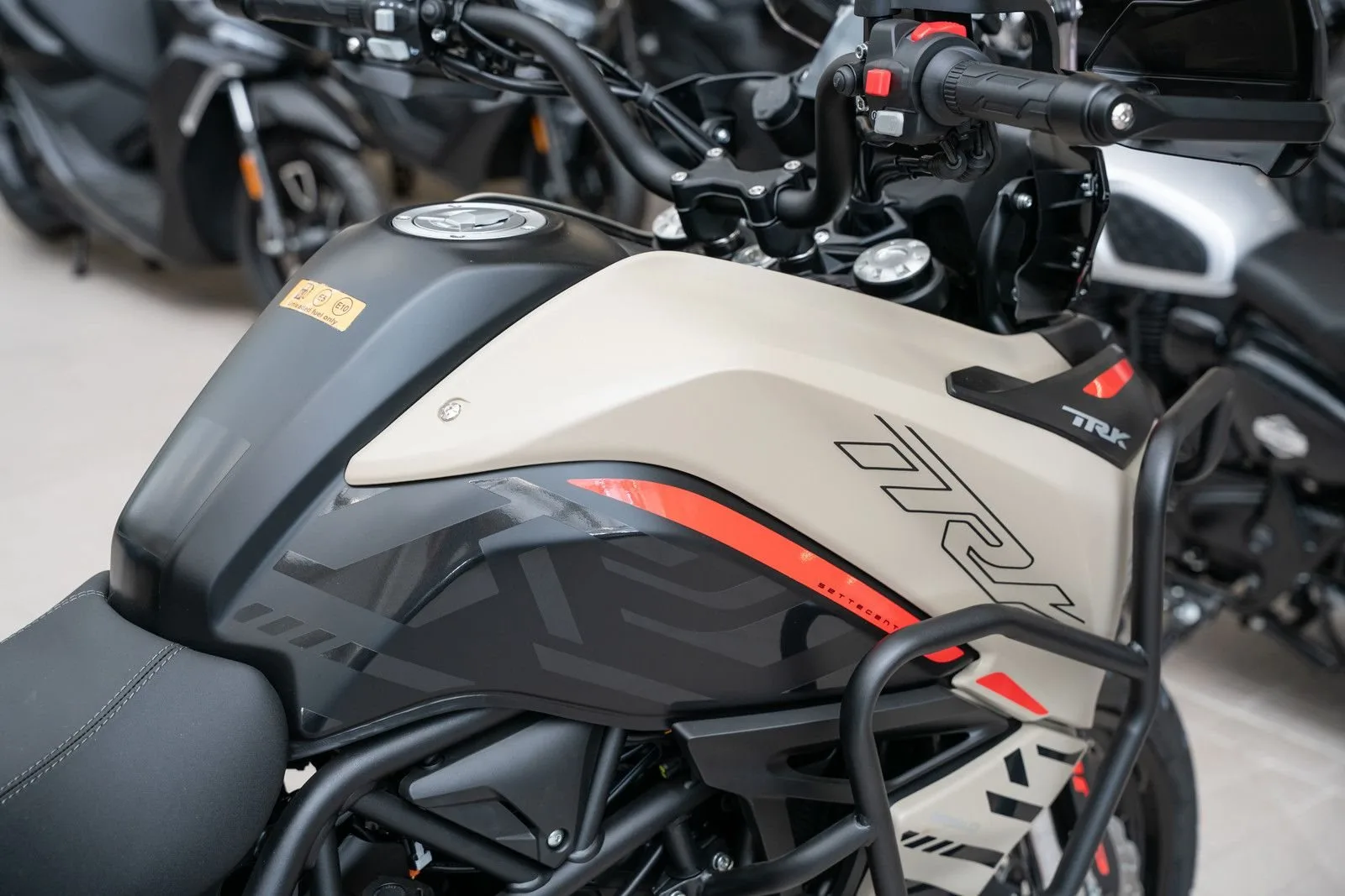 Benelli TRK 702 X