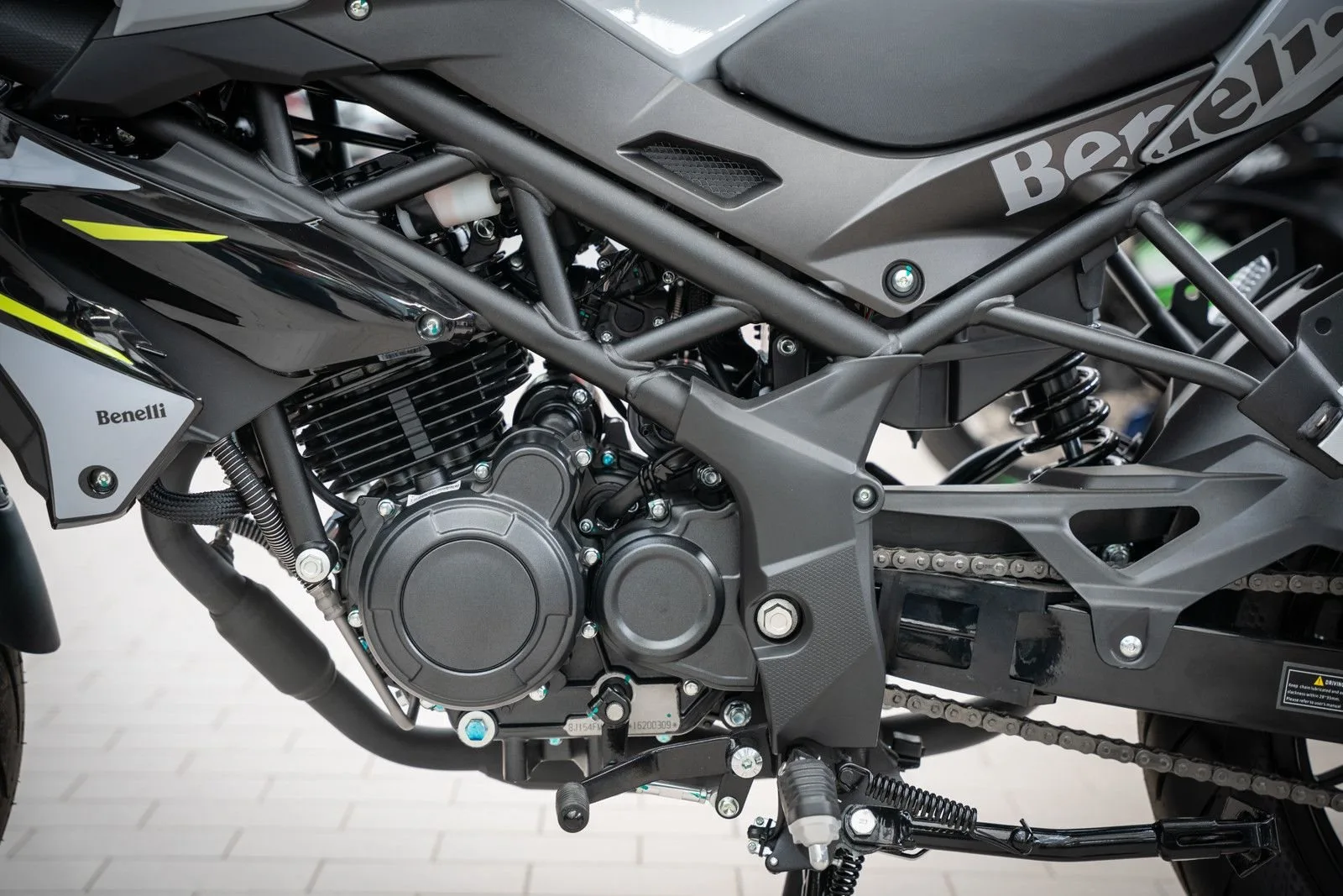 Benelli BN 125