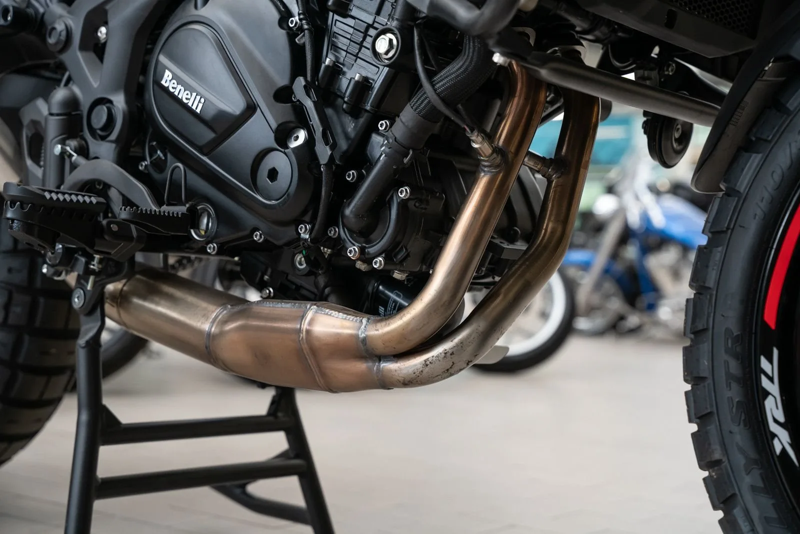 Benelli TRK 702 X