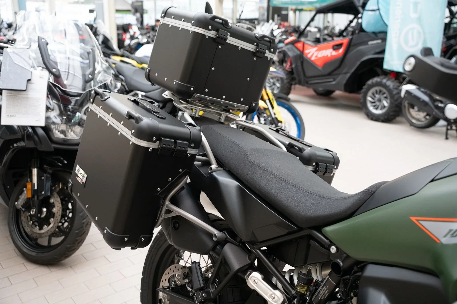 CFMOTO 1000MT-X