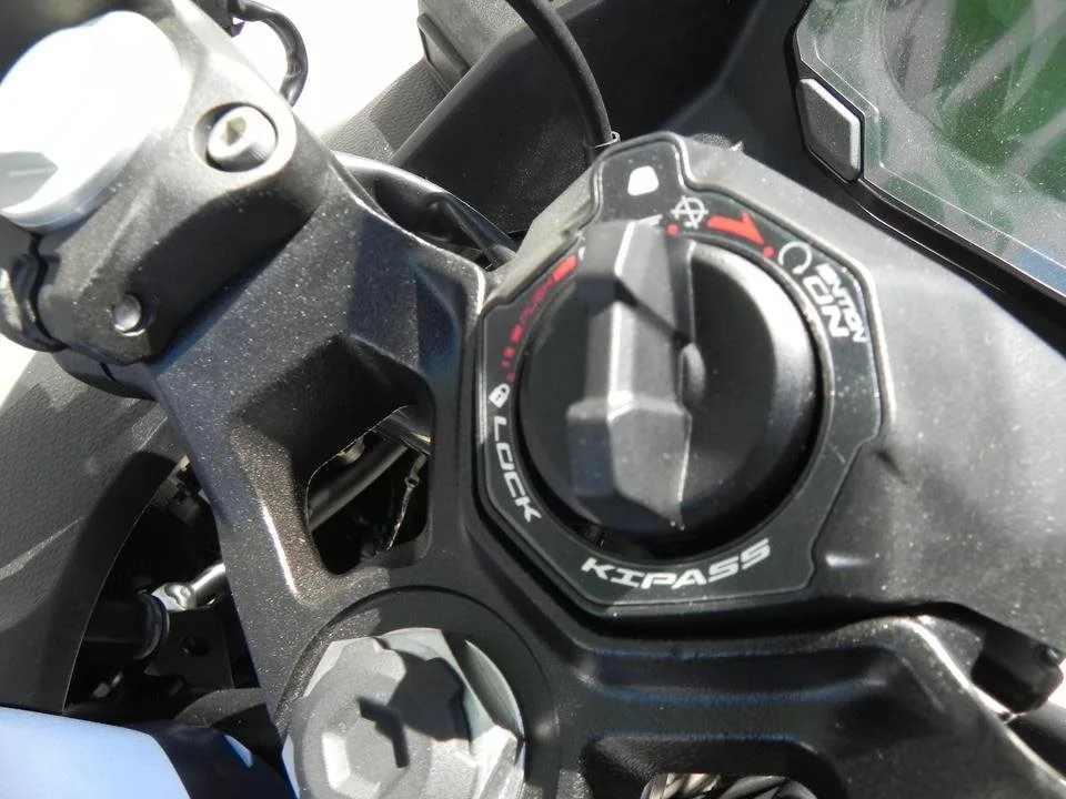 Kawasaki Ninja 500 SE