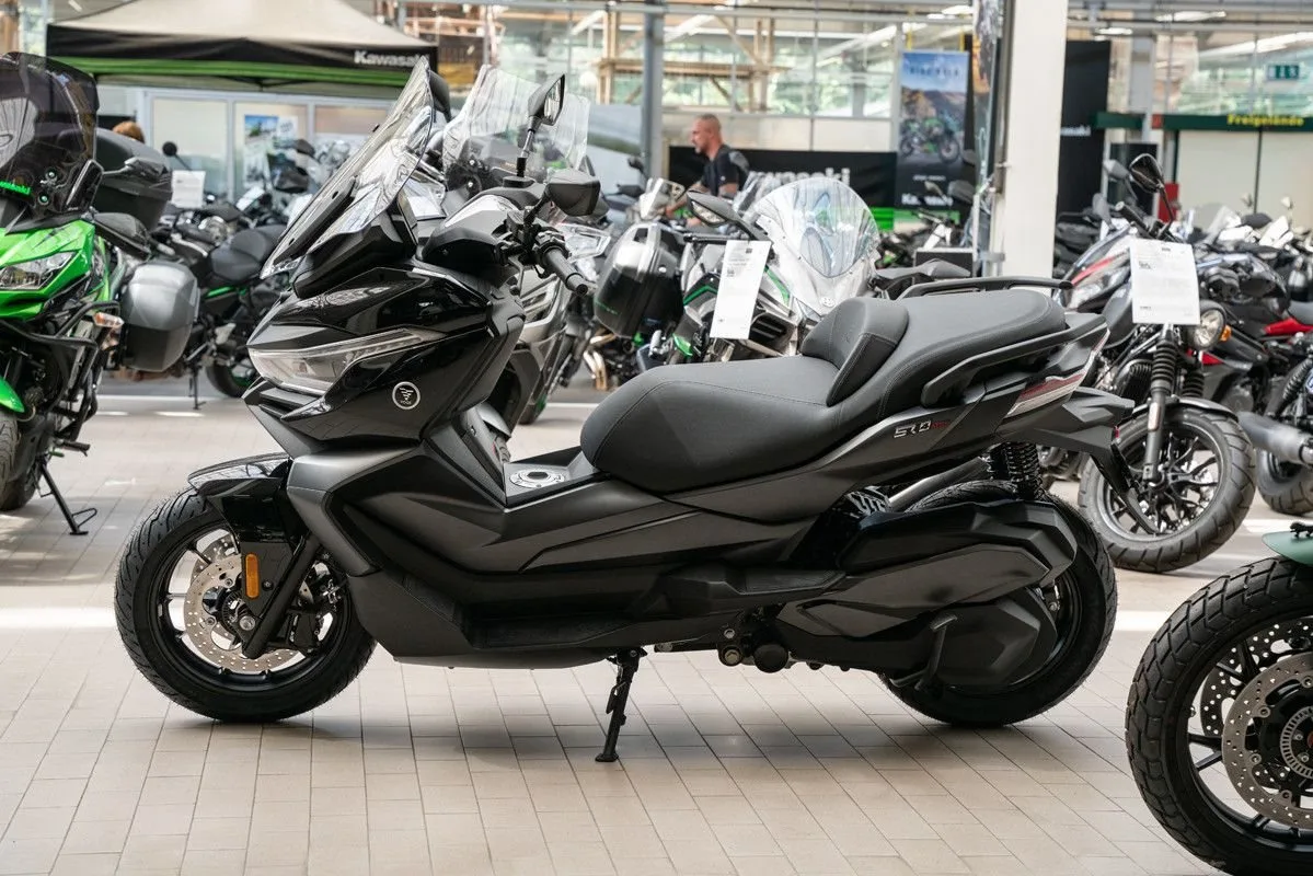 Voge SR4 350 LUXURY
