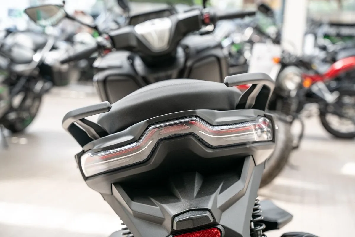 Voge SR4 350 LUXURY