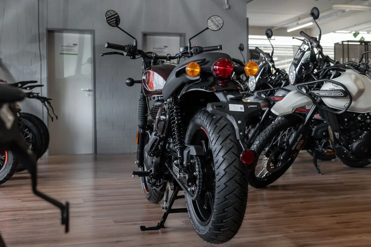 Royal Enfield HNTR 350