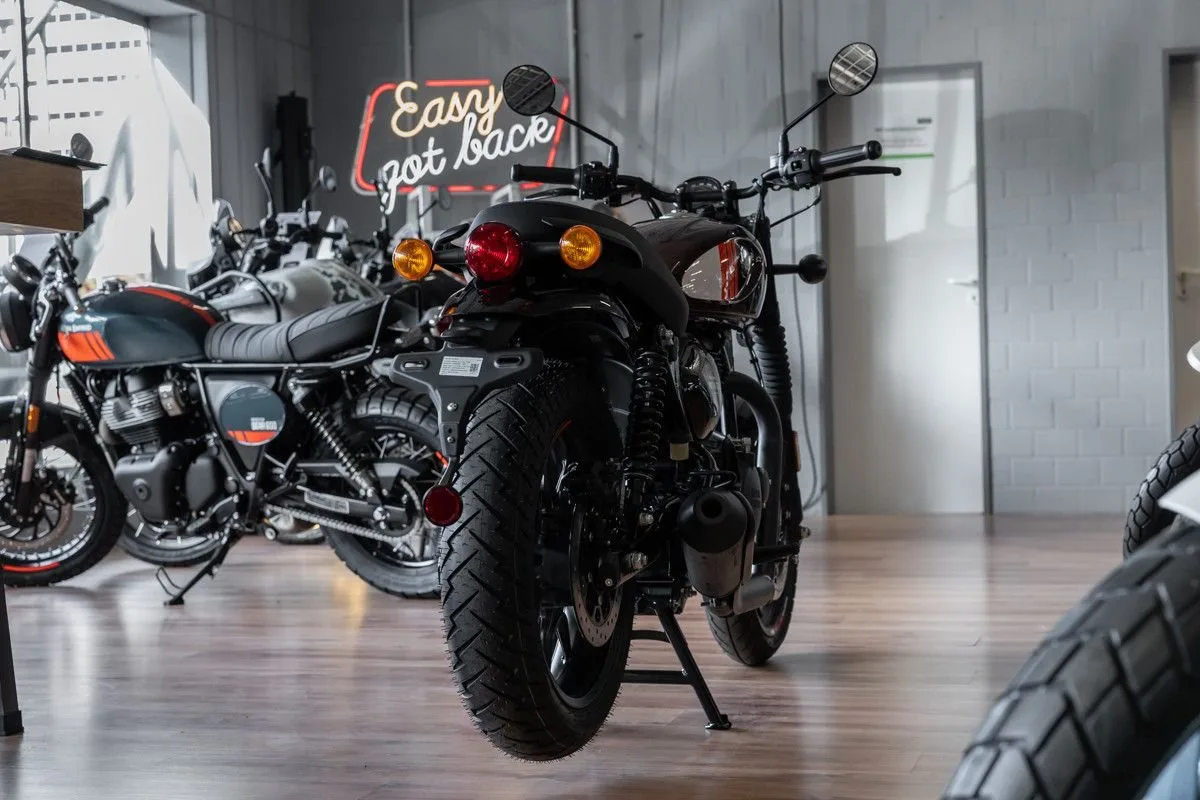 Royal Enfield HNTR 350