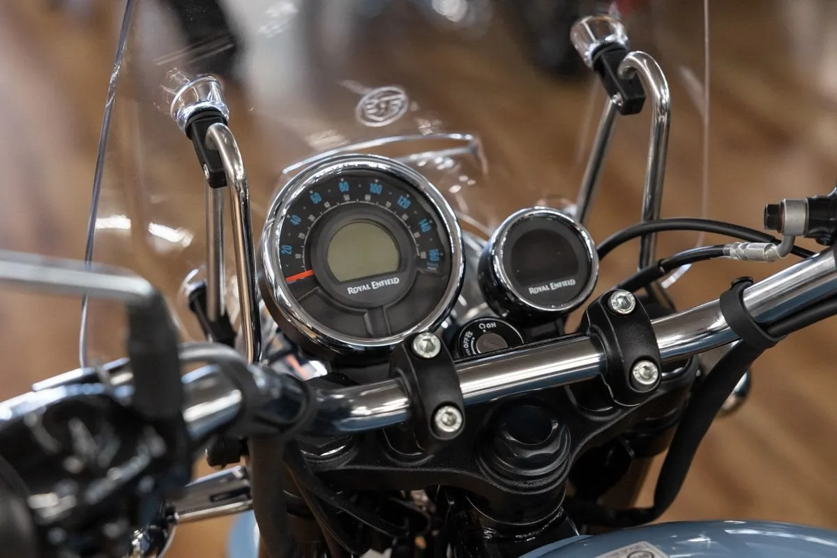 Royal Enfield Meteor 350 Aurora