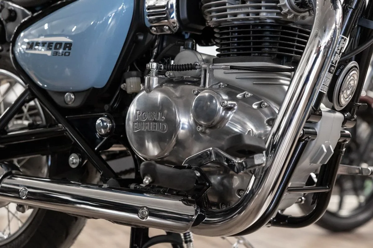 Royal Enfield Meteor 350 Aurora