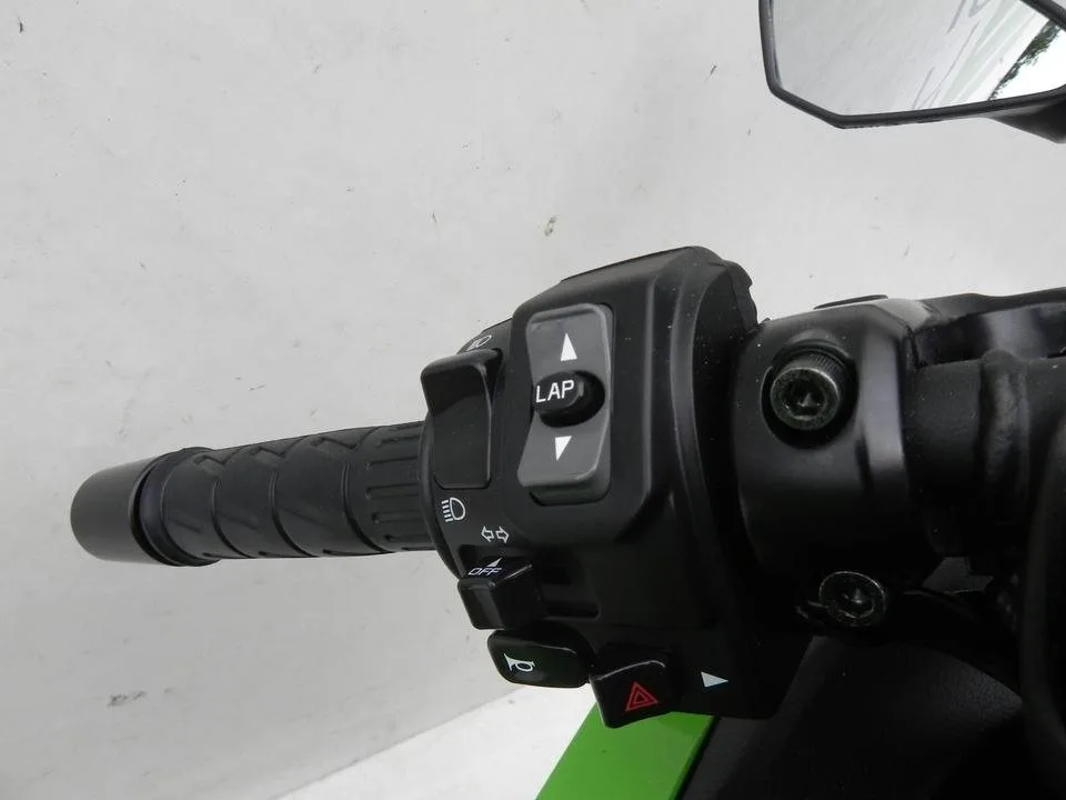 Kawasaki Ninja ZX-4RR