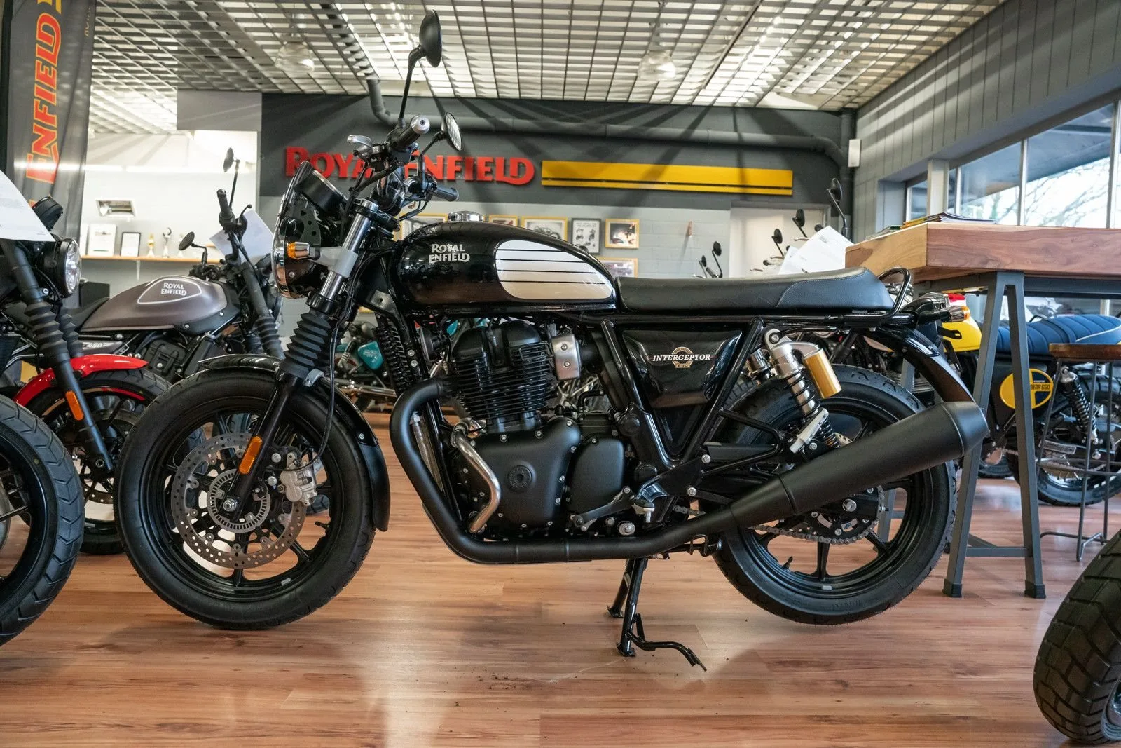 Royal Enfield Interceptor 650