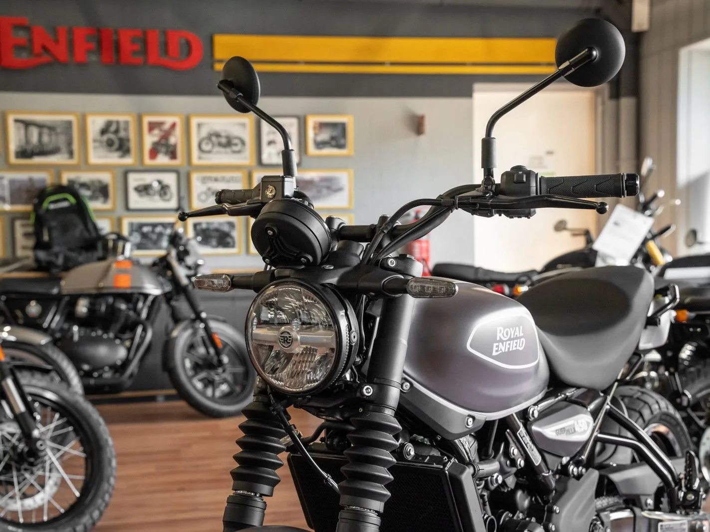 Royal Enfield Guerrilla 450